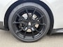 Porsche Taycan Turbo 93 kWh SOH 91% | SPORT CHRONO | HEAD-UP | CARBON PAKKET | ALCANTARA STOELEN + HEMEL | DUAL SCHERM | PSCB KERAMISCH GECOATE REMMEN | BURMESTER PREMIUM AUDIO | STOELVERWARMING + STUURWIELVERWARMING | STOELVENTILATIE | MEMORY SEATS | PORSCHE DEALER ONDERHOUDEN | 360° CAMERA | VERKEERT IN NIEUWSTAAT | ALL-IN PRIJS | 12 MAANDEN BOVAG GARANTIE