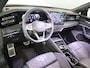 Volkswagen Tiguan 1.5 eHybrid R-Line Edition 204 pk Automaat (DSG) | Verlengde garantie | Navigatie | Panoramadak | Trekhaak (wegklapbaar) | Parkeersensoren (Park assist) | Rondomzicht camera | Black Style pakket | R-Line |