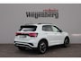 Volkswagen T-Cross 1.0 TSI R-Line DSG IQ Matrix ACC PDC