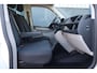 Volkswagen Transporter Kombi 2.0 TDI L2H2 Highline | 9 Persoons | Prijs incl BTW & BPM |  Cruise | Airco | Navigatie | PDC voor en achter