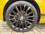 Volkswagen Up! 1.0 R-Line|CRUISE|CAMERA|PDC|LANE ASSIST|CLIMA|1E EIG|DEALER OND|NL-AUTO|NAP|AIRCO|STOELVERWARMING