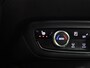 Opel Crossland X 1.2 Turbo Innovation Sport Automaat (APPLE CARPLAY, GROOT NAVI, CLIMATE, STUUR/STOELVERWARMING, SPORTSTOELEN, LEDER, GETINT GLAS, PARKEERSENSOREN, NIEUWSTAAT)