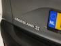 Opel Crossland X 1.2 Turbo Innovation Sport Automaat (APPLE CARPLAY, GROOT NAVI, CLIMATE, STUUR/STOELVERWARMING, SPORTSTOELEN, LEDER, GETINT GLAS, PARKEERSENSOREN, NIEUWSTAAT)