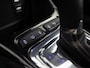 Opel Crossland X 1.2 Turbo Innovation Sport Automaat (APPLE CARPLAY, GROOT NAVI, CLIMATE, STUUR/STOELVERWARMING, SPORTSTOELEN, LEDER, GETINT GLAS, PARKEERSENSOREN, NIEUWSTAAT)