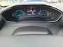 Peugeot 2008 1.2 HYBRIDE 136 STYLE AUTOMAAT AIRCO PDC CARPLAY