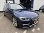 BMW 3-Serie Touring 318i Luxury Edition /Automaat/Nieuwe apk bij aflevering/schuifdak/Lm velgen/Trekhaak/Leder