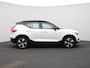 Volvo XC40 Recharge P8 AWD | Automaat | Panoramadak | Apple Carplay / Android Auto | Harman Kardon | Parkeersensoren | Virtual Cockpit | Trekhaak | Stoel-Stuurverwarming | Elektrische Achterklep | 360 Achteruitrijcamera | Navigatie | Climate Control | Cruise Control | Lichtmetalen Velgen |