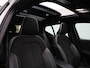 Volvo XC40 Recharge P8 AWD | Automaat | Panoramadak | Apple Carplay / Android Auto | Harman Kardon | Parkeersensoren | Virtual Cockpit | Trekhaak | Stoel-Stuurverwarming | Elektrische Achterklep | 360 Achteruitrijcamera | Navigatie | Climate Control | Cruise Control | Lichtmetalen Velgen |