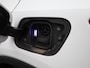 Volvo XC40 Recharge P8 AWD | Automaat | Panoramadak | Apple Carplay / Android Auto | Harman Kardon | Parkeersensoren | Virtual Cockpit | Trekhaak | Stoel-Stuurverwarming | Elektrische Achterklep | 360 Achteruitrijcamera | Navigatie | Climate Control | Cruise Control | Lichtmetalen Velgen |
