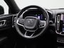Volvo XC40 Recharge P8 AWD | Automaat | Panoramadak | Apple Carplay / Android Auto | Harman Kardon | Parkeersensoren | Virtual Cockpit | Trekhaak | Stoel-Stuurverwarming | Elektrische Achterklep | 360 Achteruitrijcamera | Navigatie | Climate Control | Cruise Control | Lichtmetalen Velgen |