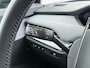 Skoda Enyaq iV 80 204PK SOH 91% Verlichte Grille Trekhaak Stoel+Stuurverwarming 3-Zone Ecc Camera Apple Carplay Android Auto Navi Sport Pakket Led Matrix Rijstrooksensor Isofix Keyless 1.000KG Trekgewicht Origineel Nederlandse Auto