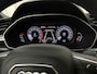 Audi Q3 35 TFSI S-Line | ACC | Trekhaak | Leder | Sportstoelen | Matrix-LED | Standkachel | Sfeerverlichting | Uniek Interieur | Carplay | 20 inch | Audi-Sound | Getint Glas | Lane-Assist | Stoelverwarming | Virtual-Cockpit | Dodehoek |