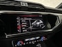 Audi Q3 35 TFSI S-Line | ACC | Trekhaak | Leder | Sportstoelen | Matrix-LED | Standkachel | Sfeerverlichting | Uniek Interieur | Carplay | 20 inch | Audi-Sound | Getint Glas | Lane-Assist | Stoelverwarming | Virtual-Cockpit | Dodehoek |