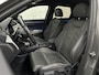 Audi Q3 35 TFSI S-Line | ACC | Trekhaak | Leder | Sportstoelen | Matrix-LED | Standkachel | Sfeerverlichting | Uniek Interieur | Carplay | 20 inch | Audi-Sound | Getint Glas | Lane-Assist | Stoelverwarming | Virtual-Cockpit | Dodehoek |
