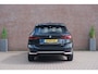 BMW 2-Serie Active Tourer 218i 136pk Aut. Luxury Line | Navi | App Connect | Climate | Leder | Elektrische Achterklep | Camera | Sfeerverlichting | Cruise