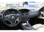 BMW 3-Serie Touring 325i Dynamic Executive. PDC_Pano_Xenon_18inch_GrootNavi.