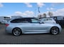 BMW 3-Serie Touring 318i Corp Lease Hig Exe. M-Sport LED_LEDER_PRO-NAVI_PDC V+A_18-INCH.