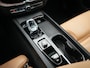 Volvo XC60 T6 AWD Plus Dark LONG RANGE PHEV 350pk Dealer O.H. | Trekhaak Af Fabriek | Panodak | Adaptive Cruise | 360 Camera | Nappa Lederen Sportstoelen Memory & Ventilatie | Blis | Keyless | Stoelen & Stuur Verwarmd | Google Assistent | Apple Carplay Plug In Hybrid |