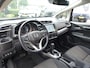 Honda Jazz 1.3 i-VTEC 102pk CVT Elegance + 4 Seizoenenbanden en Verlichte Instaplijsten en Spoiler en Groot Navigatiesysteem