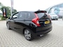 Honda Jazz 1.3 i-VTEC 102pk CVT Elegance + 4 Seizoenenbanden en Verlichte Instaplijsten en Spoiler en Groot Navigatiesysteem