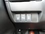 Honda Jazz 1.3 i-VTEC 102pk CVT Elegance + 4 Seizoenenbanden en Verlichte Instaplijsten en Spoiler en Groot Navigatiesysteem
