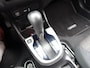 Honda Jazz 1.3 i-VTEC 102pk CVT Elegance + 4 Seizoenenbanden en Verlichte Instaplijsten en Spoiler en Groot Navigatiesysteem