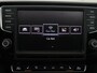 Volkswagen Passat 1.4 TSI GTE Highline | Panoramadak | Leder/alcantara | Adaptive cruise | Stoelverwarming | Climate control | Camera | Park assist | Navigatie | Carplay | Sfeerverlichting
