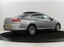 Volkswagen Passat 1.4 TSI GTE Highline | Panoramadak | Leder/alcantara | Adaptive cruise SOH 73,4% | Stoelverwarming | Climate control | Camera | Park assist | Navigatie | Carplay | Sfeerverlichting