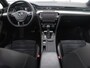 Volkswagen Passat 1.4 TSI GTE Highline | Panoramadak | Leder/alcantara | Adaptive cruise | Stoelverwarming | Climate control | Camera | Park assist | Navigatie | Carplay | Sfeerverlichting