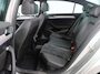 Volkswagen Passat 1.4 TSI GTE Highline | Panoramadak | Leder/alcantara | Adaptive cruise SOH 73,4% | Stoelverwarming | Climate control | Camera | Park assist | Navigatie | Carplay | Sfeerverlichting