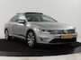 Volkswagen Passat 1.4 TSI GTE Highline | Panoramadak | Leder/alcantara | Adaptive cruise SOH 73,4% | Stoelverwarming | Climate control | Camera | Park assist | Navigatie | Carplay | Sfeerverlichting