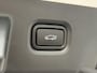 Hyundai Ioniq 5 Lounge 77.4 kWh / Dealer Onderhouden/ Accu SoH 99 % / WLTP 507 km / CCS Snel Laden / Lederen Bekleding / Stoelventilatie / Elektr. Voorstoelen / Elektrische Achterklep / Stuur-, Stoel- & Achterbankverwarming / Rondomzicht camera / Navi / Apple Carplay & Android Auto / 19" LM wielen /