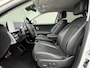 Hyundai Ioniq 5 Lounge 77.4 kWh / Dealer Onderhouden/ Accu SoH 99 % / WLTP 507 km / CCS Snel Laden / Lederen Bekleding / Stoelventilatie / Elektr. Voorstoelen / Elektrische Achterklep / Stuur-, Stoel- & Achterbankverwarming / Rondomzicht camera / Navi / Apple Carplay & Android Auto / 19" LM wielen /