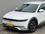 Hyundai Ioniq 5 Lounge 77.4 kWh / Dealer Onderhouden/ Accu SoH 99 % / WLTP 507 km / CCS Snel Laden / Lederen Bekleding / Stoelventilatie / Elektr. Voorstoelen / Elektrische Achterklep / Stuur-, Stoel- & Achterbankverwarming / Rondomzicht camera / Navi / Apple Carplay & Android Auto / 19" LM wielen /