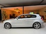 BMW 1-Serie 118i Automaat|Leder|Xenon|18'' Sportvelgen|Trekhaak|Cruise|Clima|PDC|Rijklaar