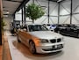 BMW 1-Serie 118i Automaat|Leder|Xenon|18'' Sportvelgen|Trekhaak|Cruise|Clima|PDC|Rijklaar