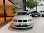 BMW 1-Serie 118i Automaat|Leder|Xenon|18'' Sportvelgen|Trekhaak|Cruise|Clima|PDC|Rijklaar
