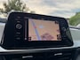 Volkswagen T-Roc 1.0 TSI Life Business CAMERA / ACC / STOEL & STUURVERW / LED / KEYLESS GO / TELEFOONLADER / ECC / CARPLAY / NAVI