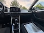Volkswagen T-Roc 1.0 TSI Life Business CAMERA / ACC / STOEL & STUURVERW / LED / KEYLESS GO / TELEFOONLADER / ECC / CARPLAY / NAVI