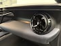 Alfa Romeo Junior Elettrica Automaat 156PK Adaptieve Cruise Control LMV 18 inch Full Led Matrix Parkeer sensoren Navigatie Apple Carplay / Android auto  Climate Control
