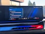 BMW M5 Sedan 727 Pk | Carbon Pack | Pano | B&W | Geventileerde Stoelen