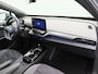 Volkswagen ID.4 Pro 77 kWh 204 Pk | Trekhaak | 19 Inch | 360 Camera | Stoelverwarming | Adaptive Cruise | 101.358 Km!!