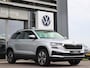 Skoda Karoq 1.5 TSI 150 pk ACT Tour | Trekhaak | SmartLink | Stoel + Stuurverwarming | Voorruit Verwarming | Cruise control | PDC Achter |