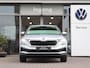 Skoda Karoq 1.5 TSI 150 pk ACT Tour | Trekhaak | SmartLink | Stoel + Stuurverwarming | Voorruit Verwarming | Cruise control | PDC Achter |
