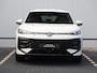Volkswagen T-Roc 1.5 eTSI R-Line 150pk DSG | Led Matrix | Camera | Trekhaak | Elektrische achterklep | Stoel- & Stuurverwarming | Keyless | Navigatie | Cruise control |