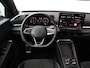 Volkswagen T-Roc 1.5 eTSI R-Line 150pk DSG | Led Matrix | Camera | Trekhaak | Elektrische achterklep | Stoel- & Stuurverwarming | Keyless | Navigatie | Cruise control |
