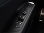 Volkswagen T-Roc 1.5 eTSI R-Line 150pk DSG | Led Matrix | Camera | Trekhaak | Elektrische achterklep | Stoel- & Stuurverwarming | Keyless | Navigatie | Cruise control |