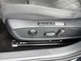 Volkswagen Golf 1.4 eHybrid Style | APPLE CARPLAY | ANDROID AUTO | ACHTERUITRIJCAMERA | STOELVERWARMING | STUURVERWARMING | SFEERVERLICHTING | IQ LIGHT VOOR | LICHTMETALEN VELGEN | COMFORT STOELEN | DAB RADIO |