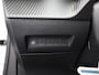 Peugeot 2008 1.2 Hybrid 145 GT | Camera Voor en Achter | Drive Assist | Adaptieve Cruise Control | Parkeersensoren Voor en Achter | Navigatie | Apple Carplay/Android Auto | 18" Inch Lichtmetalen Velgen