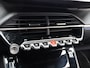 Peugeot 2008 1.2 Hybrid 145 GT | Camera Voor en Achter | Drive Assist | Adaptieve Cruise Control | Parkeersensoren Voor en Achter | Navigatie | Apple Carplay/Android Auto | 18" Inch Lichtmetalen Velgen